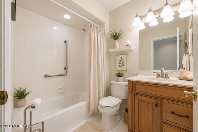 50 Stockport Drive, Toms River, NJ 08757