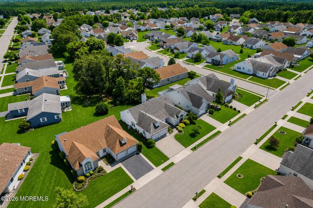 50 Stockport Drive, Toms River, NJ 08757