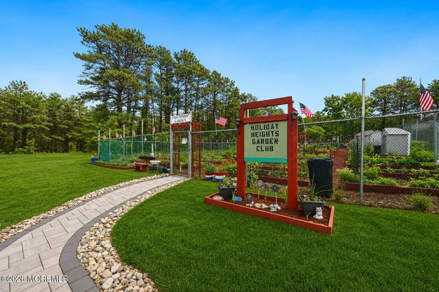 50 Stockport Drive, Toms River, NJ 08757