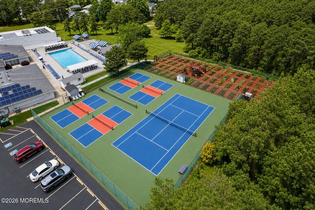 50 Stockport Drive, Toms River, NJ 08757