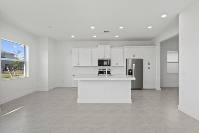 14216 Foothill Fls Way, Westlake, FL 33470