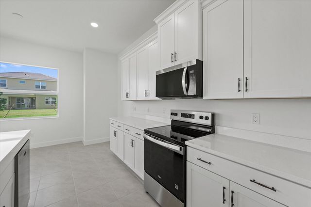 14216 Foothill Fls Way, Westlake, FL 33470