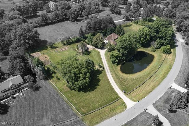3815 W Sweet Briar Drive, Medina, OH 44256