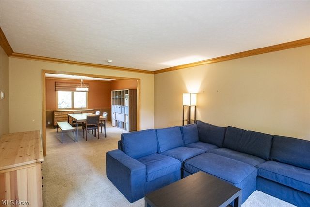 3815 W Sweet Briar Drive, Medina, OH 44256