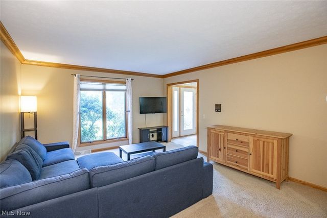 3815 W Sweet Briar Drive, Medina, OH 44256