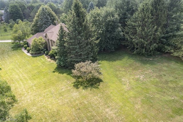 3815 W Sweet Briar Drive, Medina, OH 44256