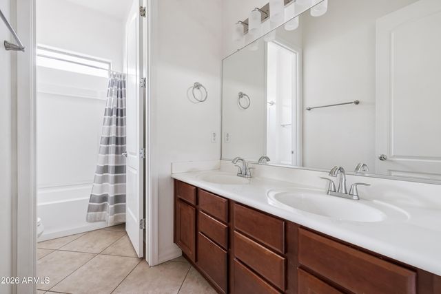 372 W ASTER Drive, Chandler, AZ 85248