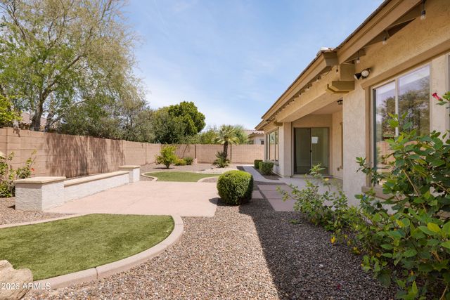 372 W ASTER Drive, Chandler, AZ 85248