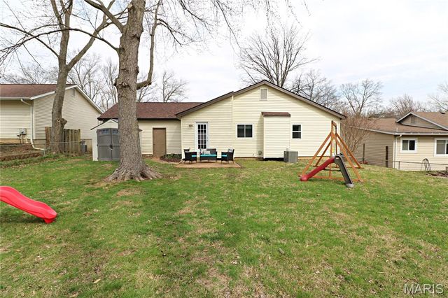 410 Woodland Hill Court, Manchester, MO 63021