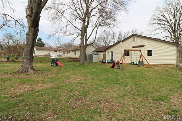 410 Woodland Hill Court, Manchester, MO 63021