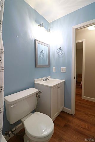 410 Woodland Hill Court, Manchester, MO 63021