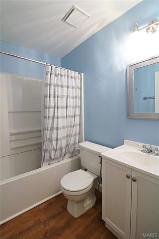 410 Woodland Hill Court, Manchester, MO 63021