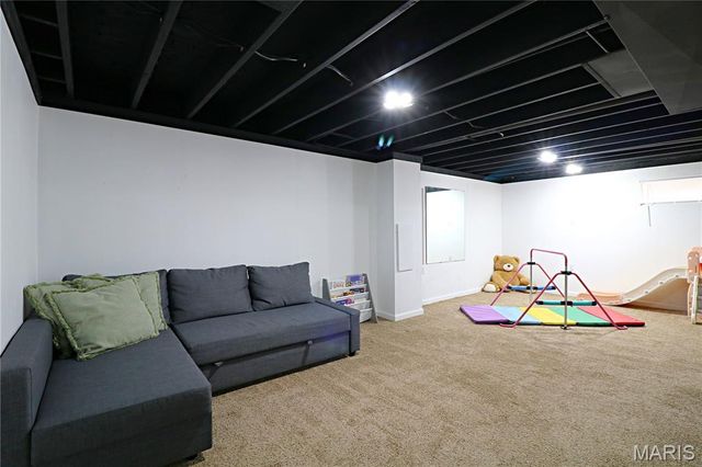 410 Woodland Hill Court, Manchester, MO 63021