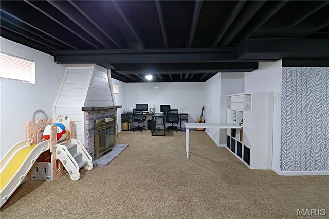 410 Woodland Hill Court, Manchester, MO 63021