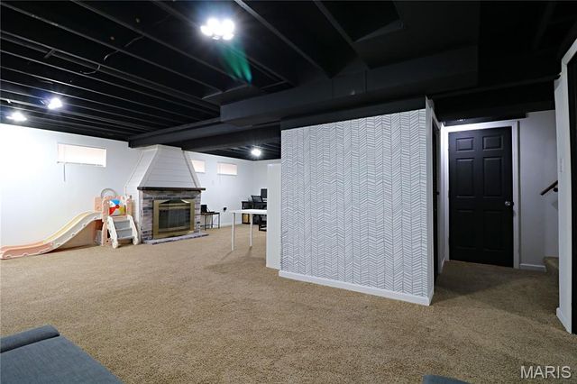 410 Woodland Hill Court, Manchester, MO 63021