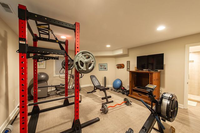 1200 Loch Lane, Lake Forest, IL 60045