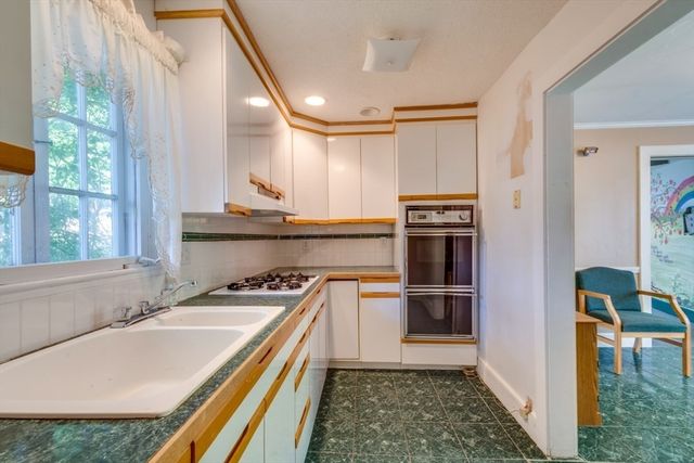 521 Walpole St, Norwood, MA 02062