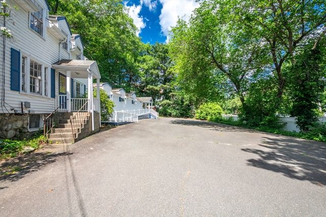 521 Walpole St, Norwood, MA 02062