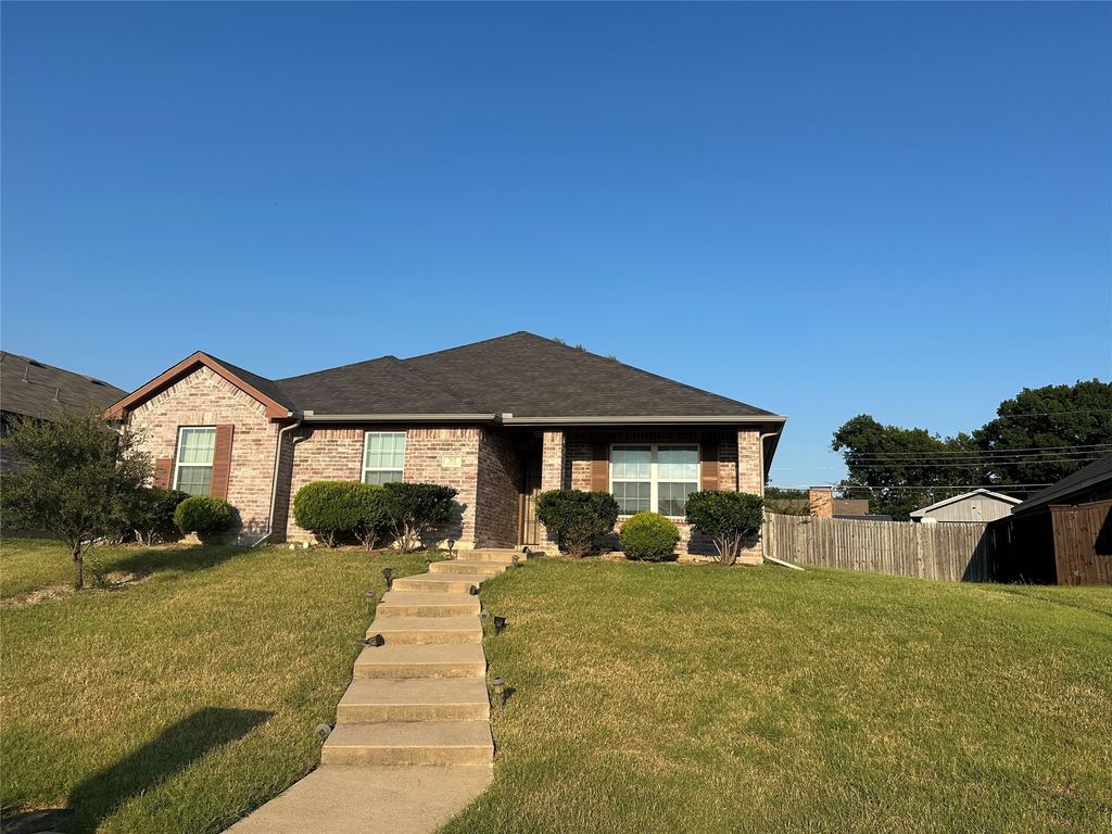 7812 Oak Garden Trail, Dallas, TX 75232