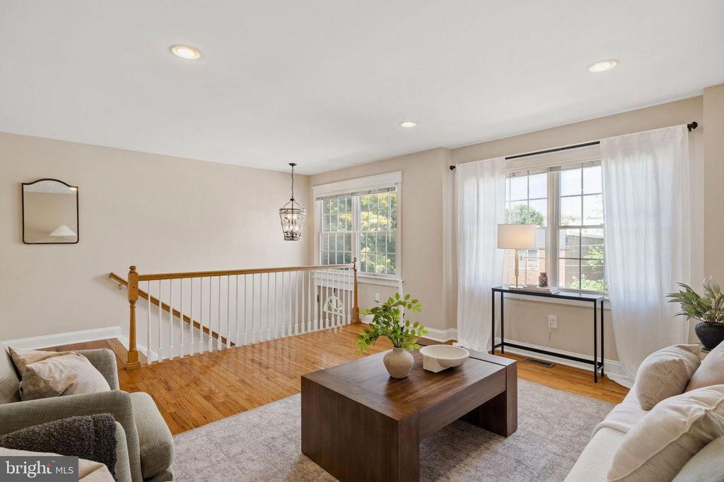 355 KRAMS AVE, PHILADELPHIA, PA 19128 — photo 4