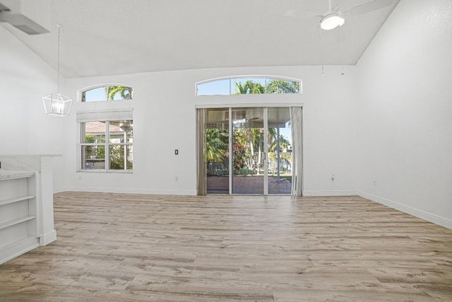 4819 NW 53rd Circle, Coconut Creek, FL 33073