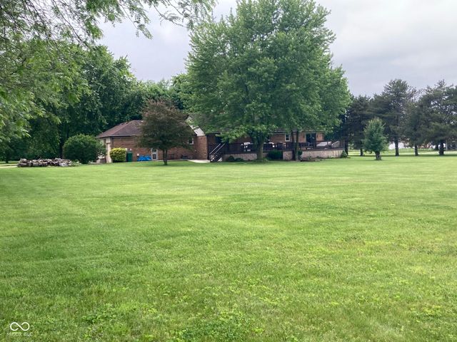 3073 N 800 W, Greenfield, IN 46140