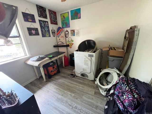 211 Violet ST, Mena, AR 71953