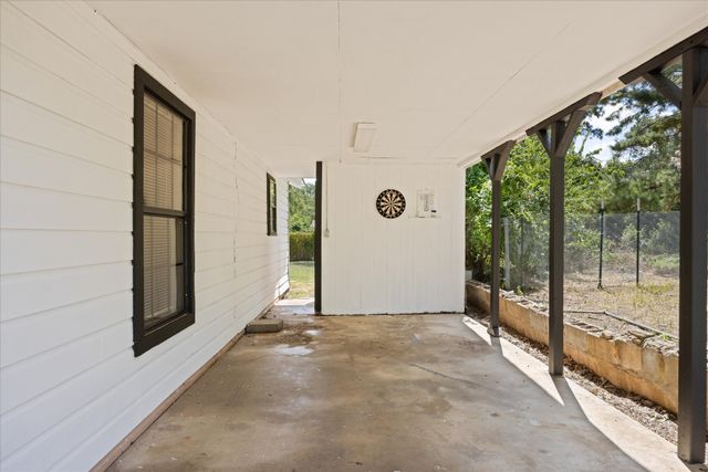 1120 N Chamberlain Street, Stephenville, TX 76401