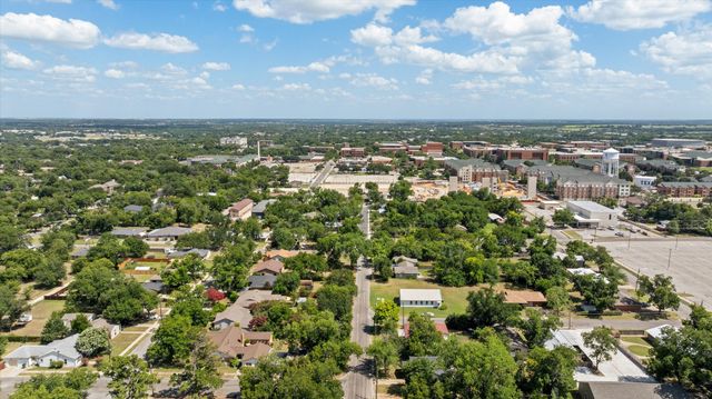 1120 N Chamberlain Street, Stephenville, TX 76401