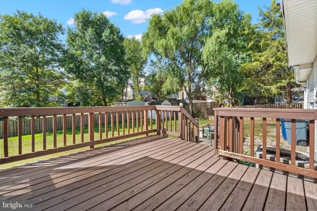 15205 BANNON HILL CT, Chantilly, VA 20151
