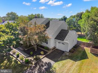 15205 BANNON HILL CT, Chantilly, VA 20151