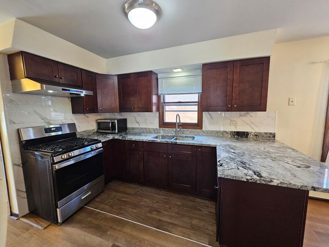 5968 S Archer Avenue 2, Chicago, IL 60638