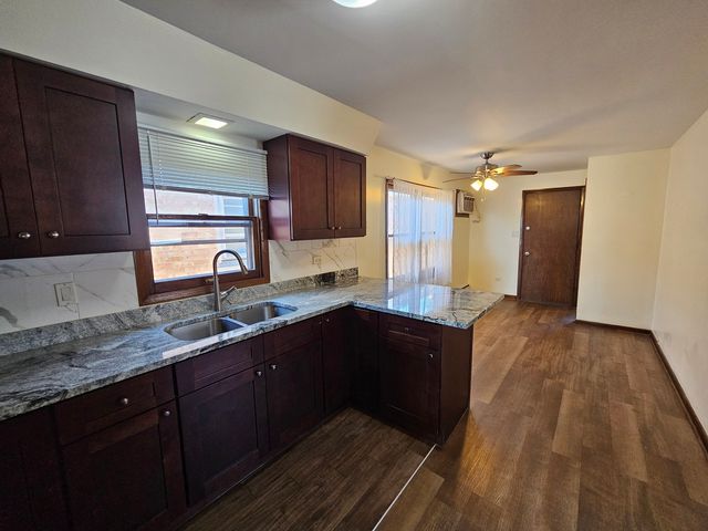 5968 S Archer Avenue 2, Chicago, IL 60638