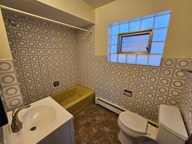 5968 S Archer Avenue 2, Chicago, IL 60638