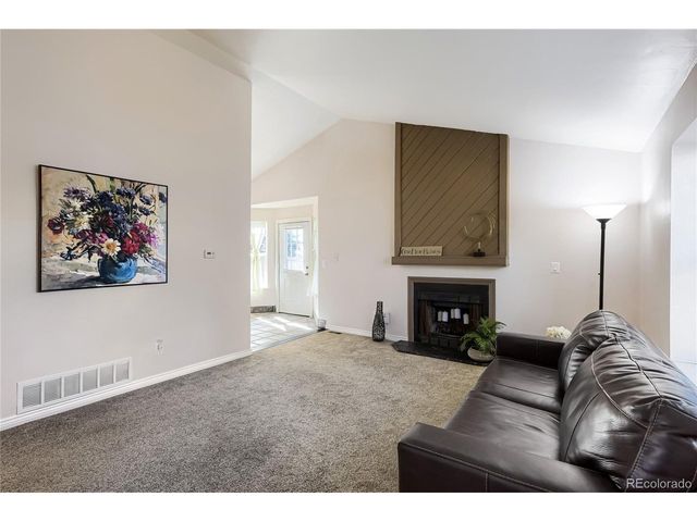 9876 W Friend Pl, Littleton, CO 80128