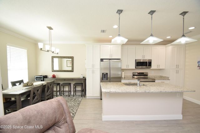 110 W Fee Avenue, Melbourne, FL 32901