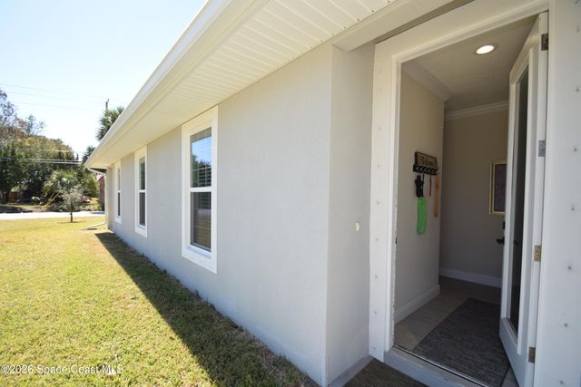 110 W Fee Avenue, Melbourne, FL 32901