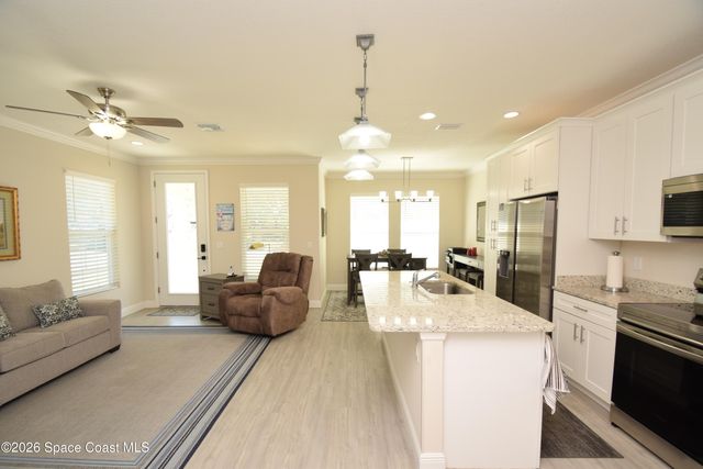 110 W Fee Avenue, Melbourne, FL 32901