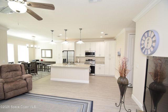 110 W Fee Avenue, Melbourne, FL 32901