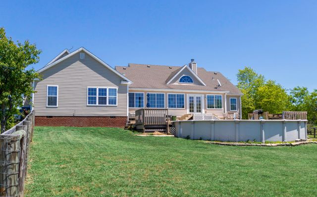 1665 Glensboro Road, Lawrenceburg, KY 40342