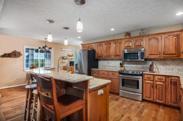 1665 Glensboro Road, Lawrenceburg, KY 40342
