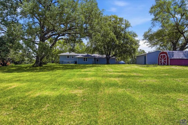 4625 NW Brickyard RD, Topeka, KS 66618