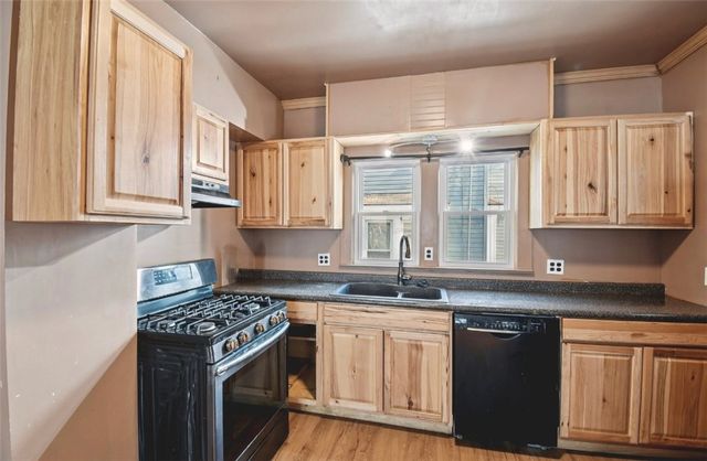 551 Magee Avenue, Rochester, NY 14613