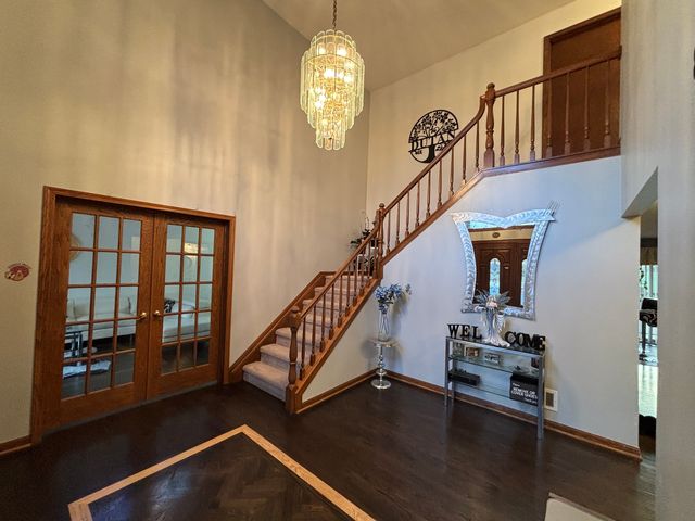 2 Rutgers Court, Hawthorn Woods, IL 60047