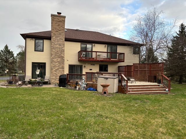 2 Rutgers Court, Hawthorn Woods, IL 60047
