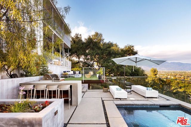 1290 Rancheros Road, Pasadena, CA 91103