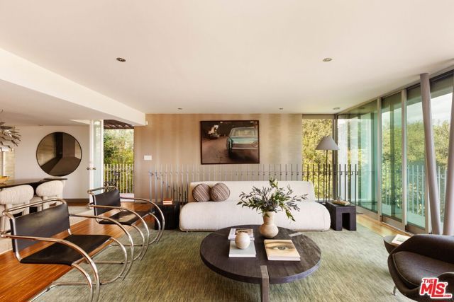 1290 Rancheros Road, Pasadena, CA 91103