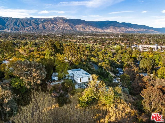 1290 Rancheros Road, Pasadena, CA 91103