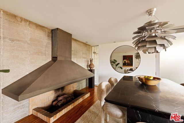 1290 Rancheros Road, Pasadena, CA 91103