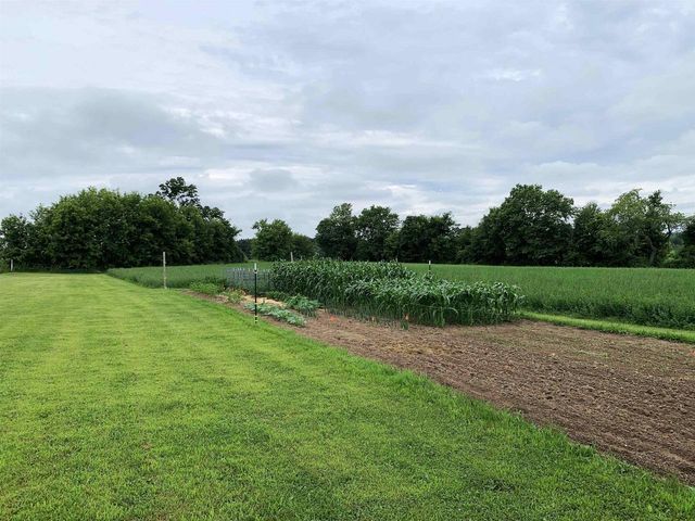 W11380 Ninabuck Road, Columbus, WI 53925